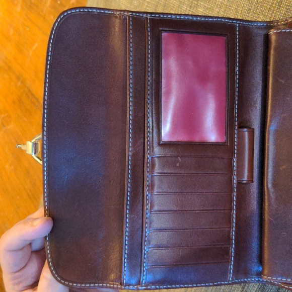 Vintage Dooney & Bourke Wallet - Picture 2 of 6